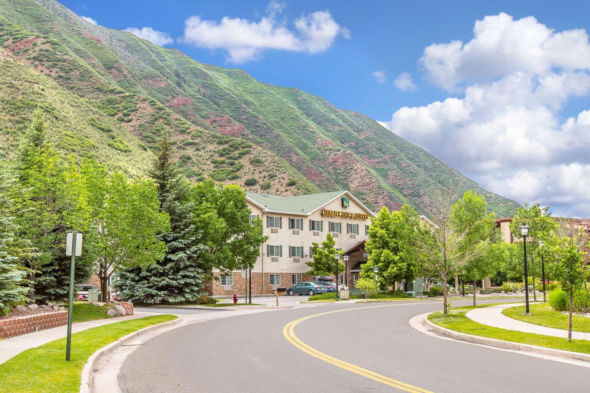 Quality Inn & Suites On The River Glenwood Springs Luaran gambar